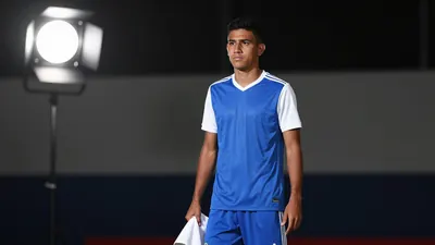 Ipswich Town have agreed in principle to sign Paraguay international Julio Enciso from Strasbourg